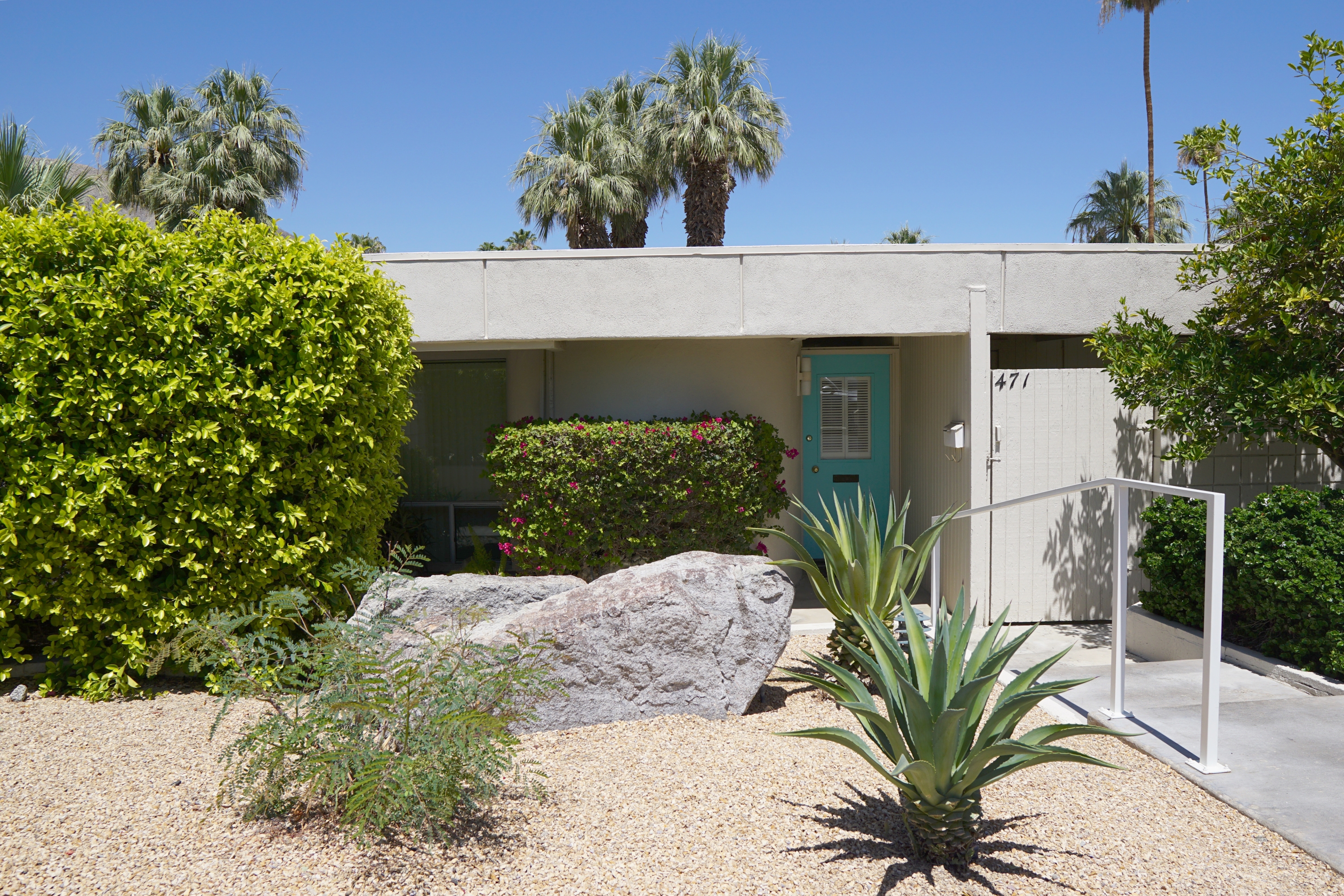 471 Sandpiper Street