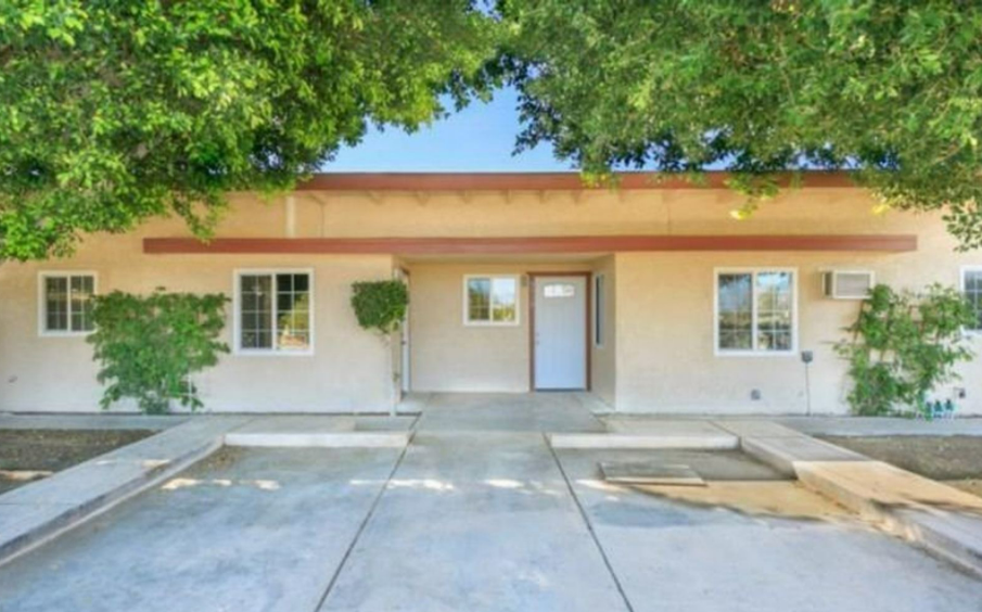 Property main image