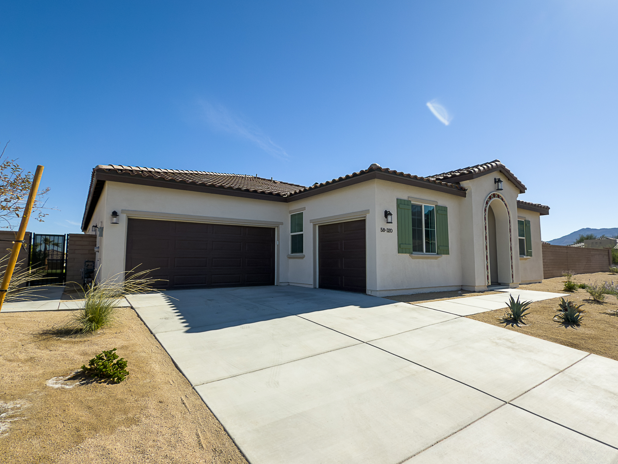 58320 Coral View Way